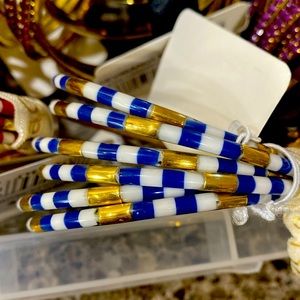 Budha Girl navy and white set of 6 bangles